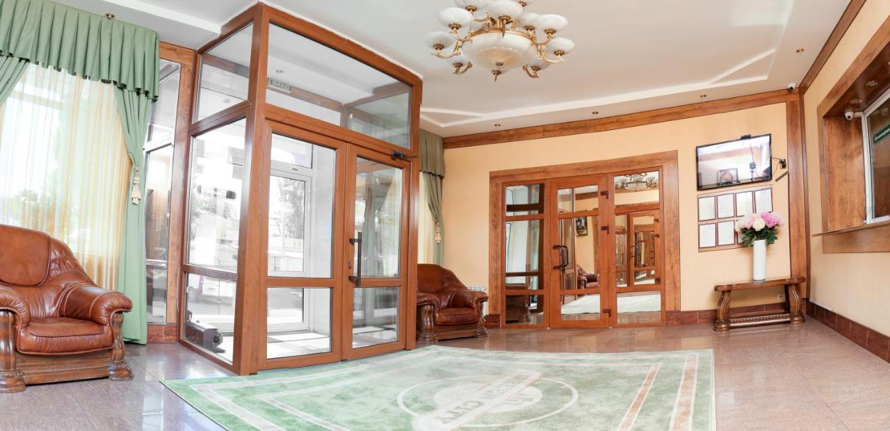Green City Hotel Mykolaiv Exterior photo